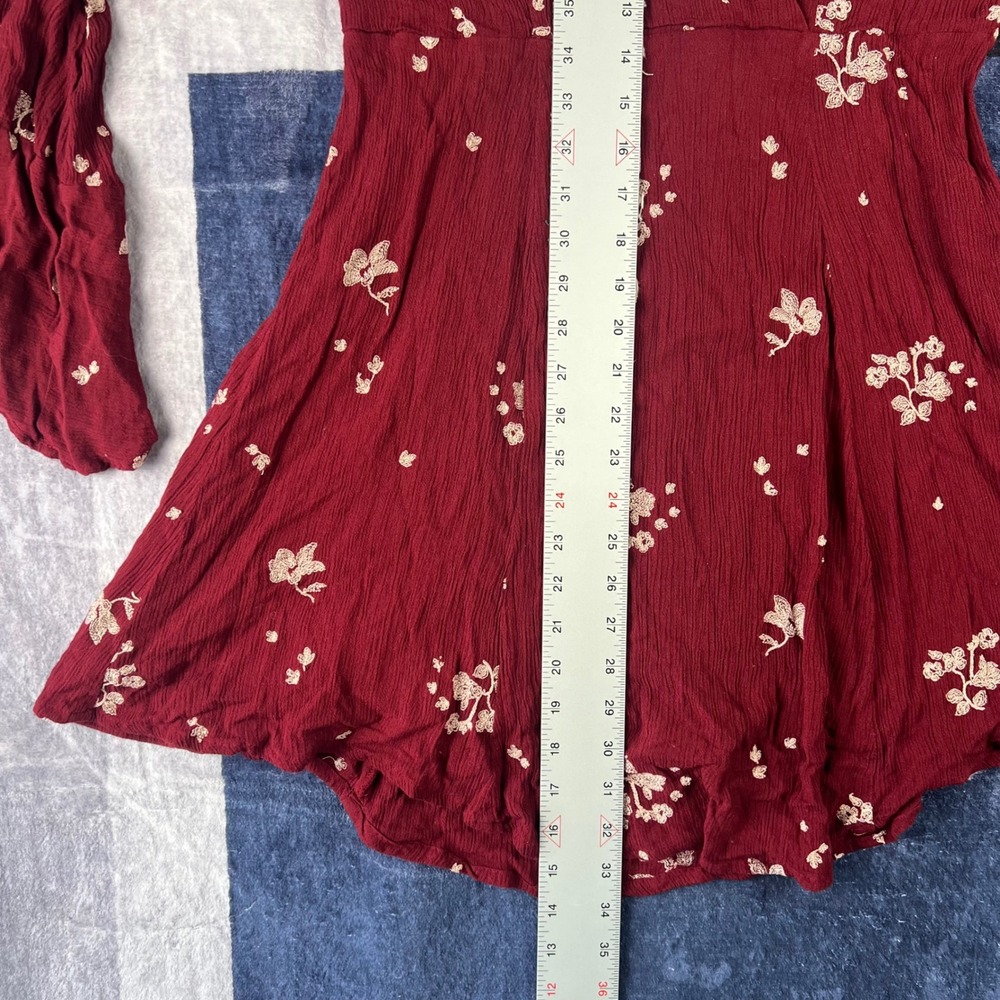 Free People Jasmine Red Floral Embroidered Bell Sleeve V-Neck Mini Dress Size 10 - Picture 6 of 6